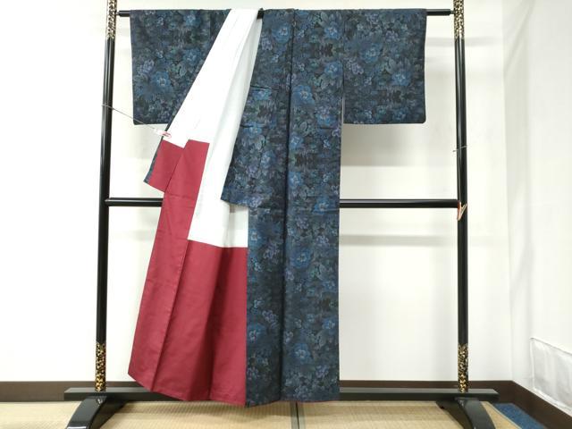 平和屋着物●本場大島紬 7マルキ 泥染め 草花文 久井織物特製 証紙付き 正絹 逸品 CABB4397yc