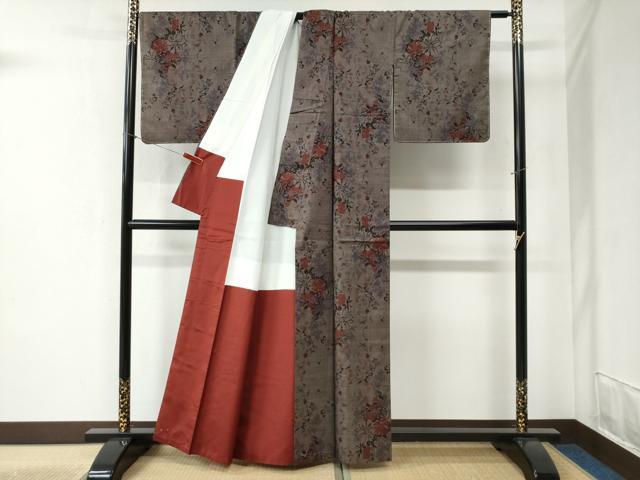 平和屋着物●本場大島紬 7マルキ 泥染め 草花文 田川絹織物謹製 証紙付き 正絹 逸品 未使用 CABB4400yc