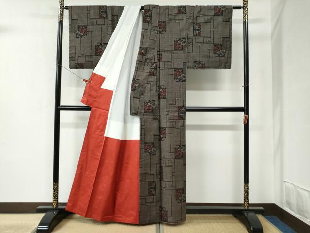 平和屋着物●本場大島紬 7マルキ 色紙重ね吉祥源氏車松文 正絹 逸品 未使用 CABB4422yc