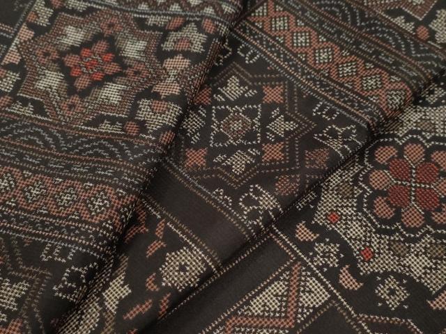 平和屋着物●本場大島紬 7マルキ 色紙重ね吉祥花文 正絹 逸品 未使用 CABB4462yc