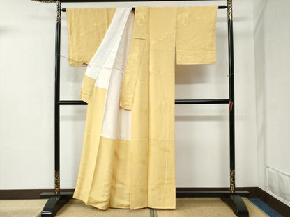 平和屋着物●上質な色無地　雲取り御所車人物地紋　花葉色　正絹　逸品　未使用　CABB4492yc