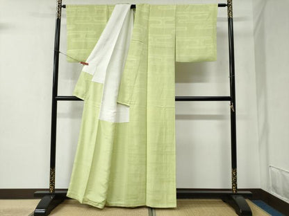 平和屋着物●上質な色無地　エ霞更紗花地紋　若菜色　正絹　逸品　CABB4498yc