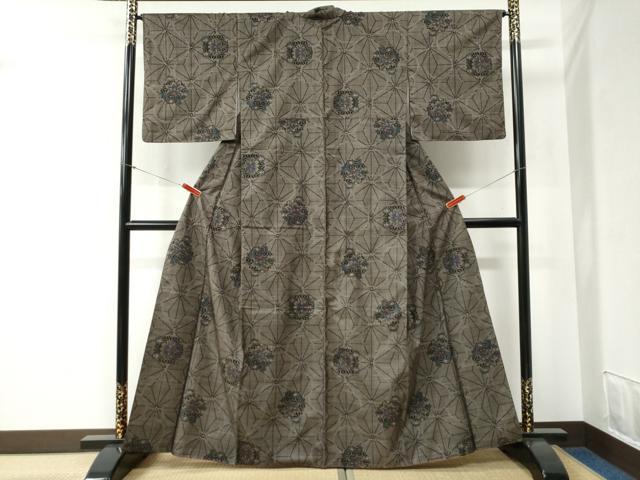 平和屋着物●本場大島紬 7マルキ 麻の葉更紗花文 正絹 逸品 CABB4524yc