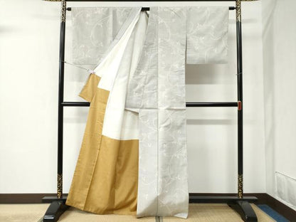 平和屋着物●本場大島紬 薩摩結城 枝葉文 正絹 逸品 CABB4552yc
