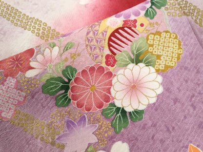 平和屋着物●豪華振袖 駒刺繍 雪輪毬舞花文 暈し染め 金彩 正絹 逸品 CABB4558yc
