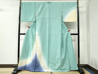平和屋着物●訪問着　舞桜文　暈し染め　銀通し地　正絹　逸品　CABB4584yc