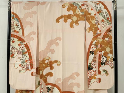 平和屋着物●豪華振袖　作家物　駒刺繍　立波花唐草文　金彩　正絹　逸品　CABB4588yc