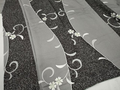 平和屋着物●ろう彩工芸　奥村一心　小紋　花唐草文　たたき染め　正絹　逸品　CABB4605yc