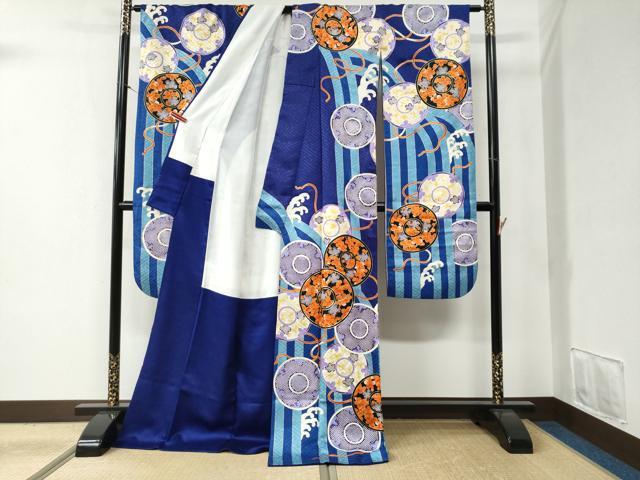 平和屋着物●豪華振袖　駒刺繍　立波吉祥文花丸文　金彩　正絹　逸品　CABB4606yc