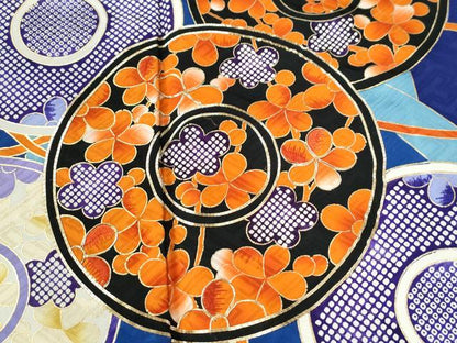 平和屋着物●豪華振袖　駒刺繍　立波吉祥文花丸文　金彩　正絹　逸品　CABB4606yc