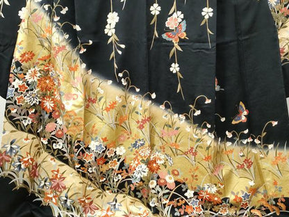 平和屋着物●豪華振袖 駒刺繍 花蝶文 暈し染め 黒地 金彩 正絹 逸品 CABB4621yc