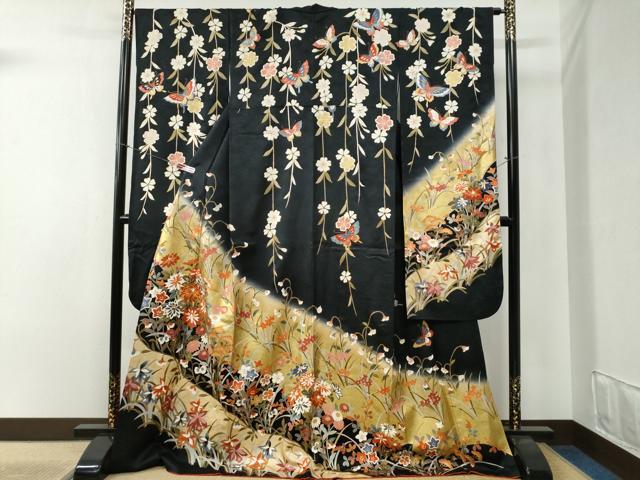 平和屋着物●豪華振袖 駒刺繍 花蝶文 暈し染め 黒地 金彩 正絹 逸品 CABB4621yc