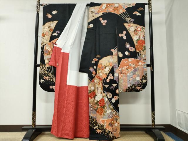平和屋着物●豪華振袖 駒刺繍 扇面御所車鴛鴦牡丹花文 黒地 金彩 正絹 逸品 CABB4670yc