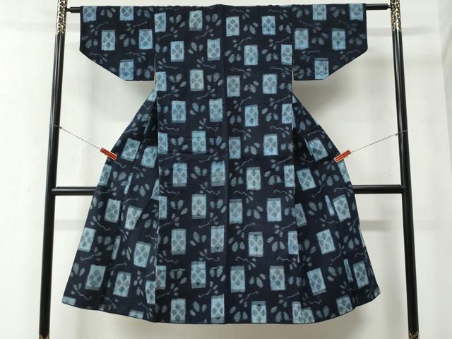 平和屋着物●久留米絣　色紙枝葉文　綿　逸品　CABB4700yc