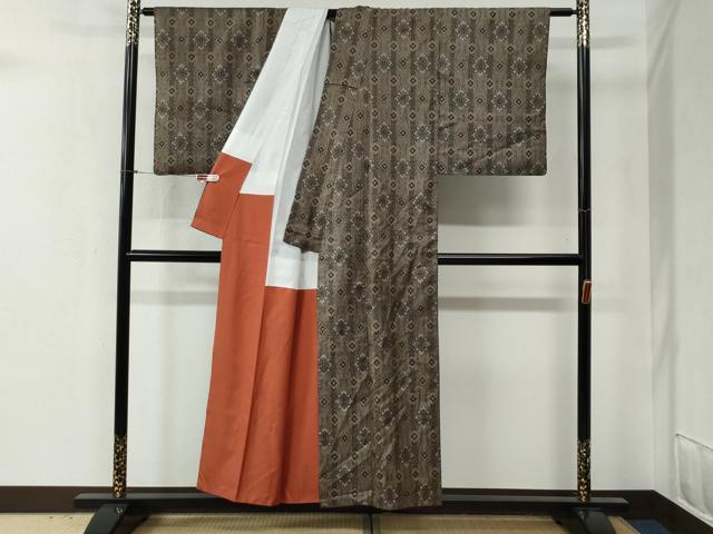 平和屋着物●本場大島紬　アンサンブル　割り込み絣　立涌花文　正絹　逸品　CABB4707yc 平和屋着物○本場大島紬 アンサンブル 割り込み絣 立涌花文 正絹 逸品