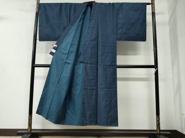 平和屋着物●男性　本場大島紬　アンサンブル　格子　中昌紬織物謹製　やまと誂製　証紙付き　正絹　逸品　未使用　CABB4708yc