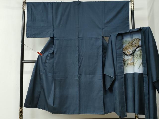 平和屋着物●男性　本場大島紬　アンサンブル　100亀甲　総詰め　羽裏：虎　正絹　逸品　未使用　CABB4710yc 平和屋着物○男性 本場大島紬 アンサンブル 100亀甲 総詰め 羽裏：虎