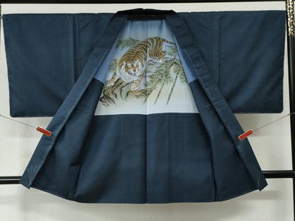 平和屋着物●男性　本場大島紬　アンサンブル　100亀甲　総詰め　羽裏：虎　正絹　逸品　未使用　CABB4710yc