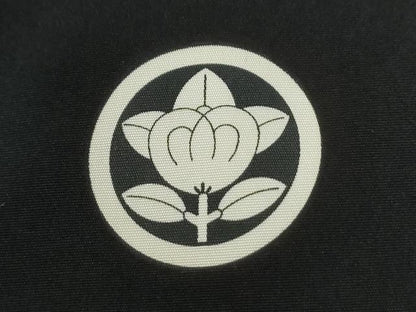 平和屋着物●男性　黒紋付　羽織セット　羽裏：虎・龍　正絹　逸品　CABB4716yc
