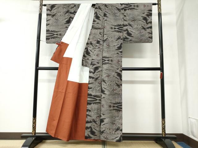 平和屋着物●本場大島紬 9マルキ 花唐草文 正絹 逸品 CABB4721yc