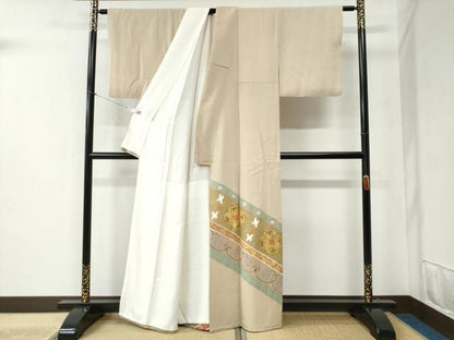平和屋着物●京友禅作家　米沢新之助　色留袖　花鳥葡萄唐草文　金彩　正絹　逸品　CABB4723yc