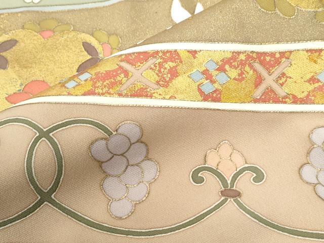 平和屋着物●京友禅作家　米沢新之助　色留袖　花鳥葡萄唐草文　金彩　正絹　逸品　CABB4723yc