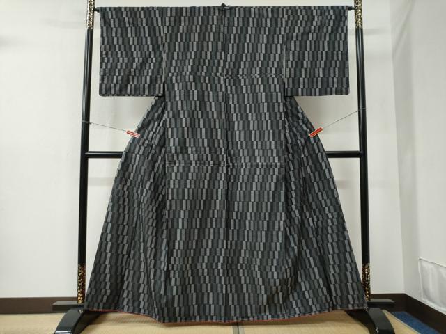平和屋着物●本場大島紬 7マルキ 横段吉祥文 正絹 逸品 未使用 CABB4766yc