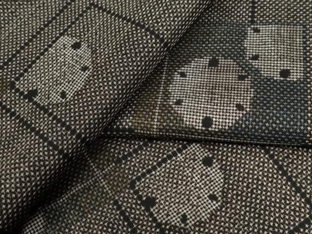 平和屋着物●本場大島紬 7マルキ 色紙雪輪文 正絹 逸品 CABB4770yc