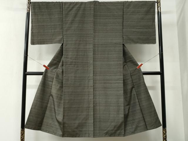 平和屋着物●男性 本場染大島紬 横段吉祥草花文 正絹 逸品 CABB4774yc