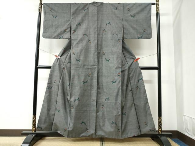 平和屋着物●本場大島紬 9マルキ 草花文 正絹 逸品 CABB4780yc