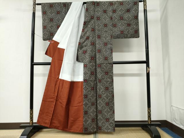 平和屋着物●本場大島紬　龍郷絣　証紙付き　正絹　逸品　CABB4792yc