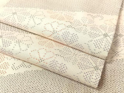 平和屋着物●本場大島紬　白大島　120亀甲　斜線花文　正絹　逸品　CABB4898vp