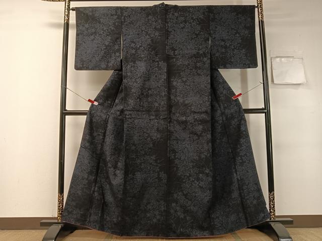 平和屋着物○本場結城紬 重要無形文化財 100亀甲 草花文 正絹 逸品