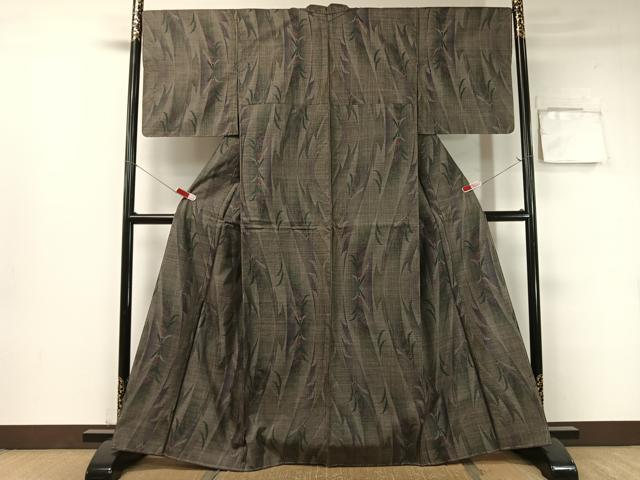 平和屋着物○本場大島紬 9マルキ 草花文 正絹 逸品 未使用 CABB4952vp