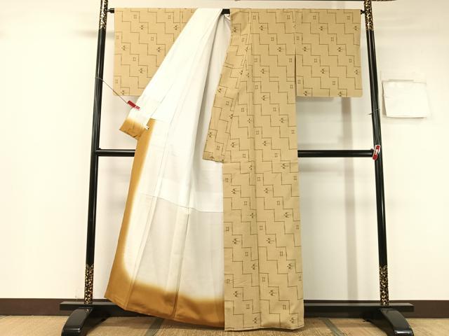 平和屋着物●上質な紬  越布琉 琉球絣文様 証紙付き 正絹 逸品 未使用 CABB5028vp