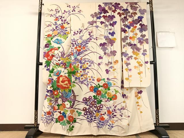 平和屋着物●豪華振袖　駒刺繍　花車文　金彩　正絹　逸品　CABB5049vp