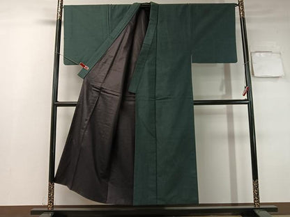 平和屋着物●男性　紬・羽織セット　着物：百入茶色　羽織：黒緑色　正絹　逸品　CABB5076vp