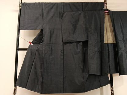 平和屋着物●男性　本場大島紬　アンサンブル　80亀甲　総詰め　正絹　逸品　CABB5083vp