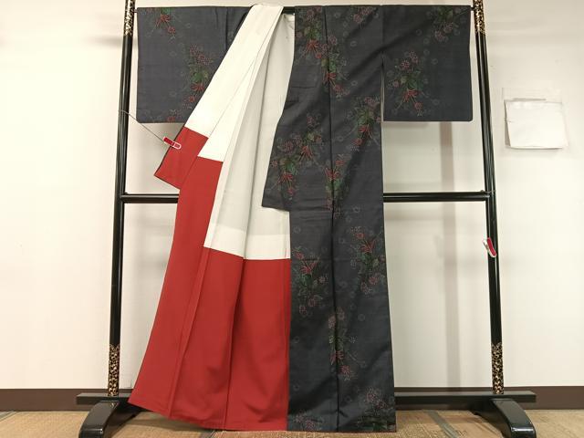 平和屋着物●本場大島紬　9マルキ　草花文　正絹　逸品　CABB5103vp
