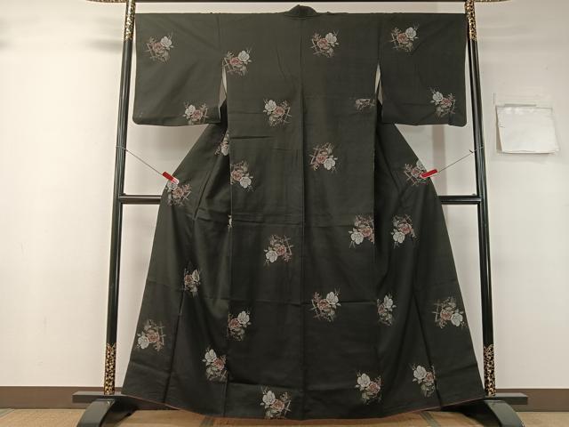 平和屋着物●本場大島紬 9マルキ 地空き 枝花文 正絹 逸品 CABB5118vp