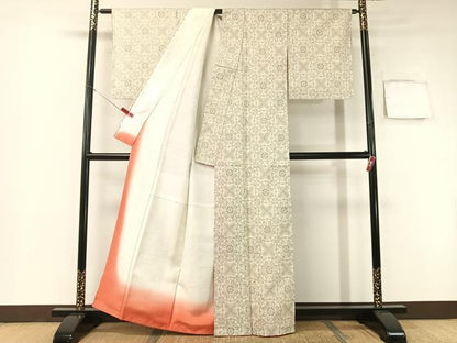 平和屋着物●本場大島紬 白大島 7マルキ 吉祥花文 正絹 逸品 未使用 CABB5136vp