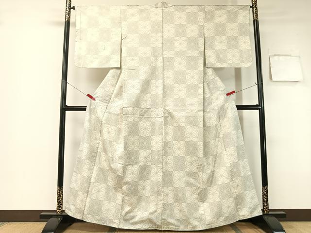 平和屋着物●本場大島紬 白大島 市松麻の葉文 正絹 逸品 未使用 CABB5140vp