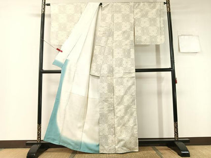 平和屋着物●本場大島紬 白大島 市松麻の葉文 正絹 逸品 未使用 CABB5140vp