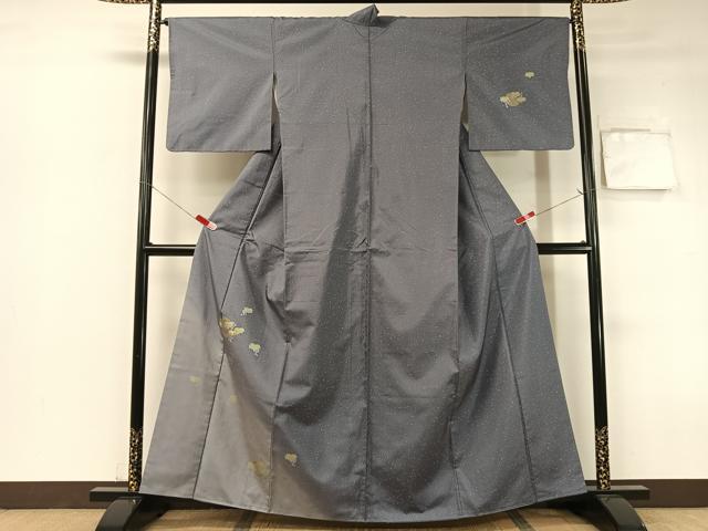 平和屋着物●本場染大島紬　訪問着　刺繍　葡萄蔦の葉丸文　金銀彩　正絹　逸品　CABB5171vp