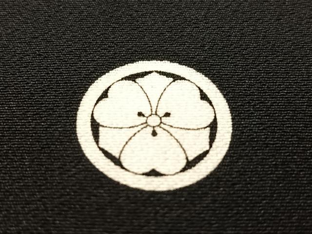 平和屋着物●豪華黒留袖　雲取り草花文　金彩　正絹　逸品　CABB5175vp