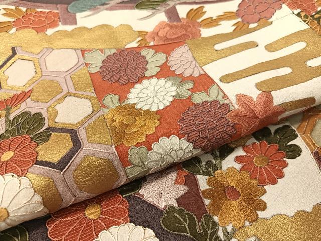 平和屋着物●訪問着　刺繍　立波吉祥花松文　金彩　正絹　逸品　CABB5177vp