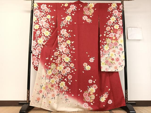 平和屋着物●豪華振袖　駒刺繍　草花文　暈し染め　銀通し地　正絹　逸品　CABB5182vp