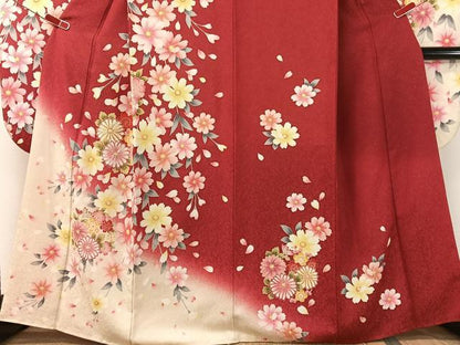 平和屋着物●豪華振袖　駒刺繍　草花文　暈し染め　銀通し地　正絹　逸品　CABB5182vp