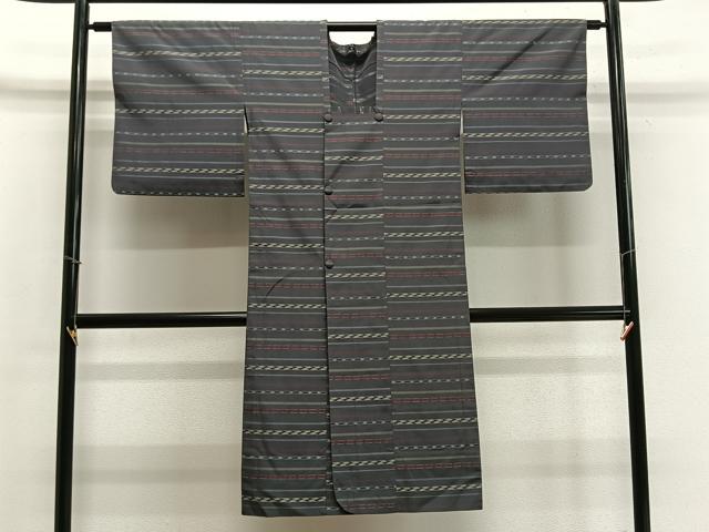 平和屋着物■道行コート　単衣　紬地　横段文　黒地　ロング丈　正絹　逸品　CABB5265ua
