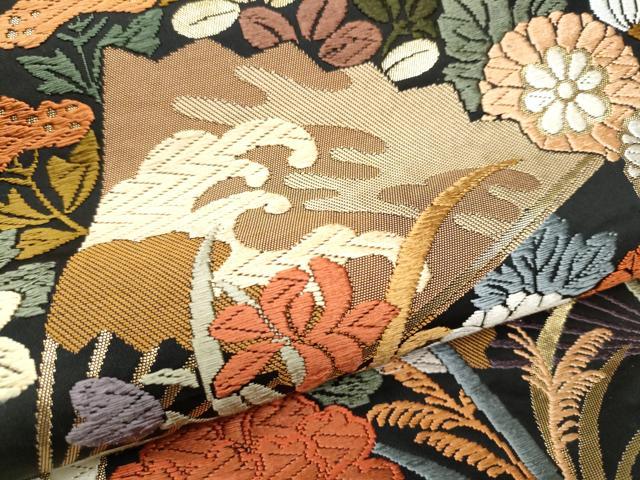 平和屋着物○六通柄袋帯 唐織 扇面草花文 黒地 金糸 正絹 逸品